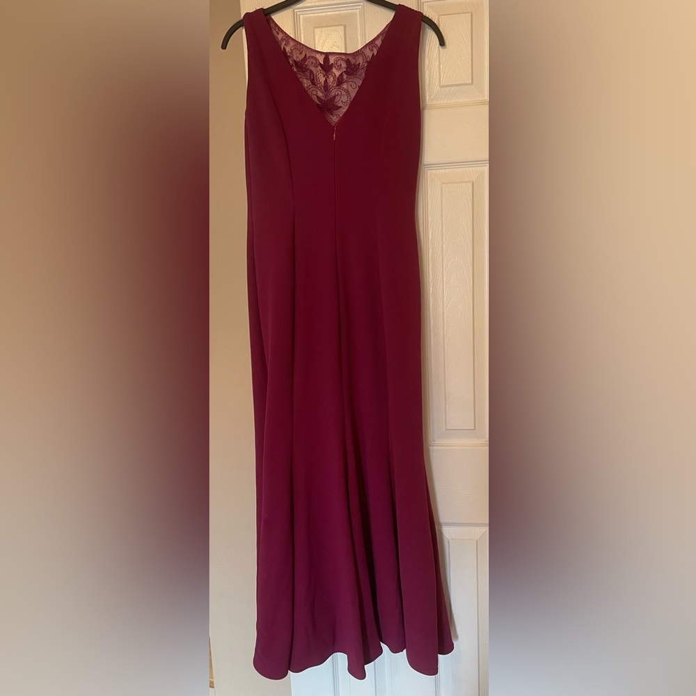 Dress - Picture 3 of 4